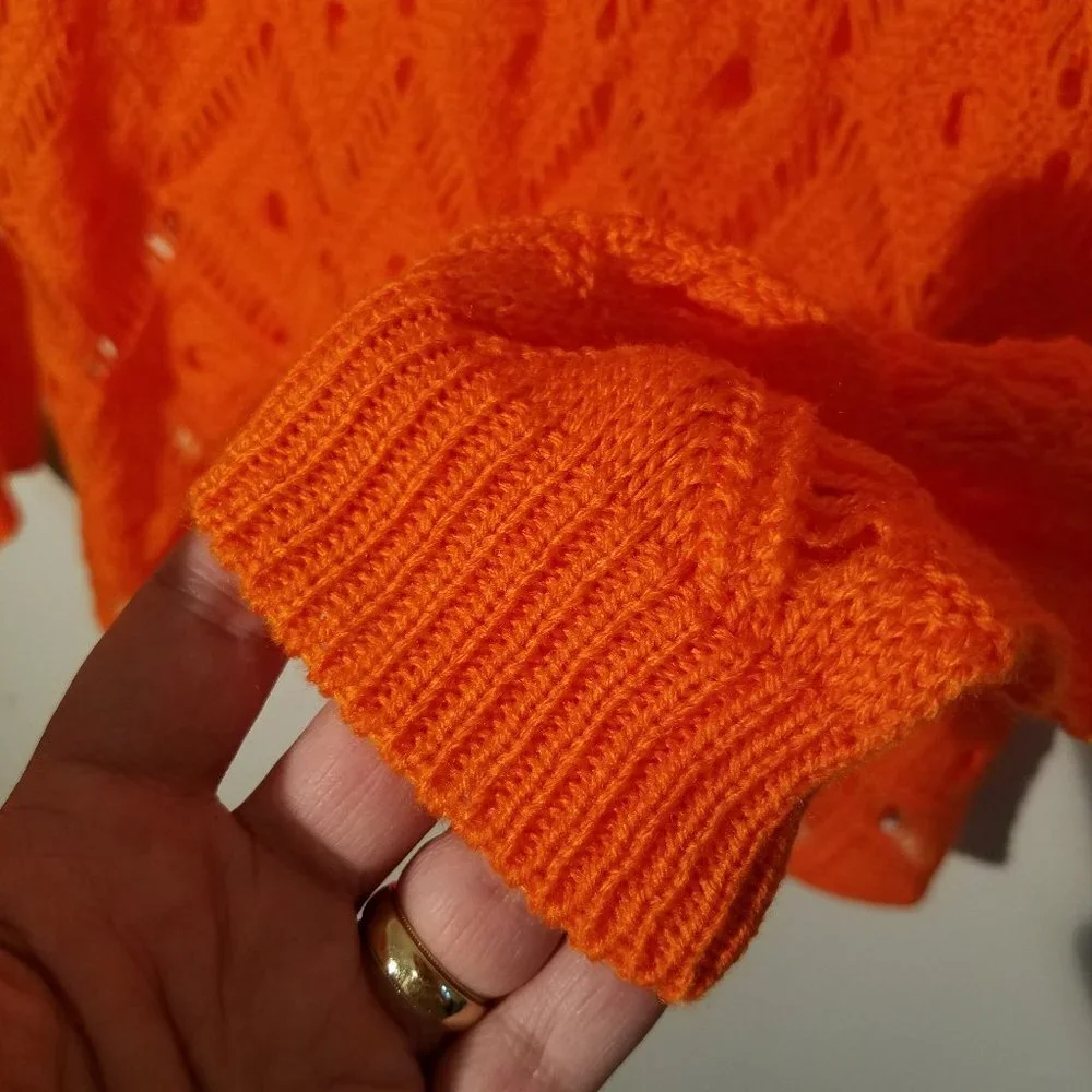Knitted Orange Open Weave Long Sleeve Pullover Sweater NWT Medium